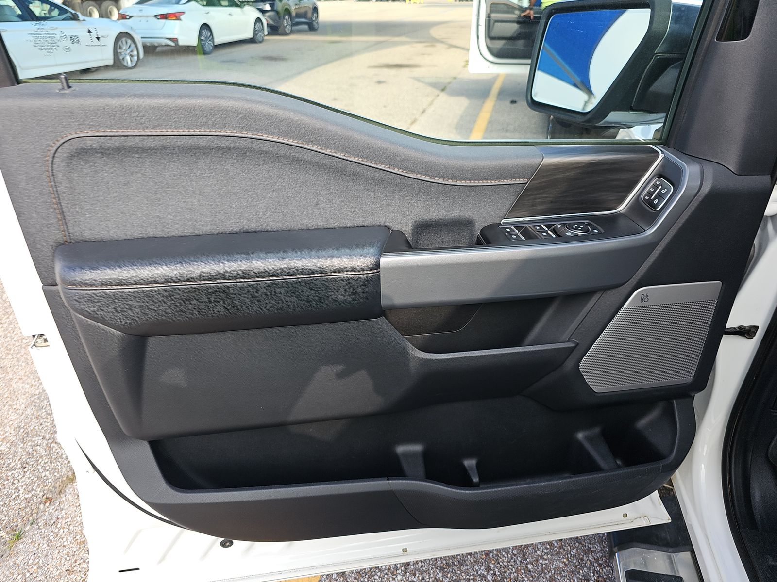 2024 Ford F-150 Lariat AWD