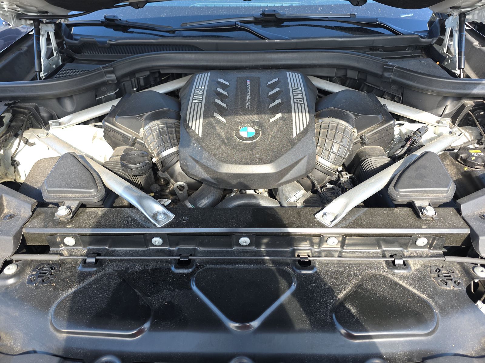 2021 BMW X5 M50i AWD