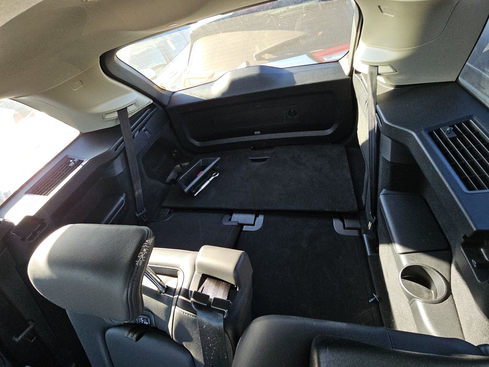 2025 Volvo XC90 B5 Core AWD