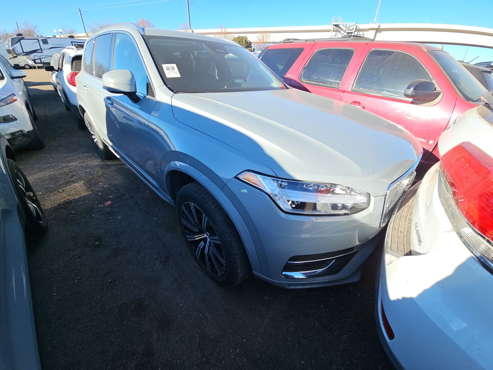 2025 Volvo XC90 B5 Core AWD