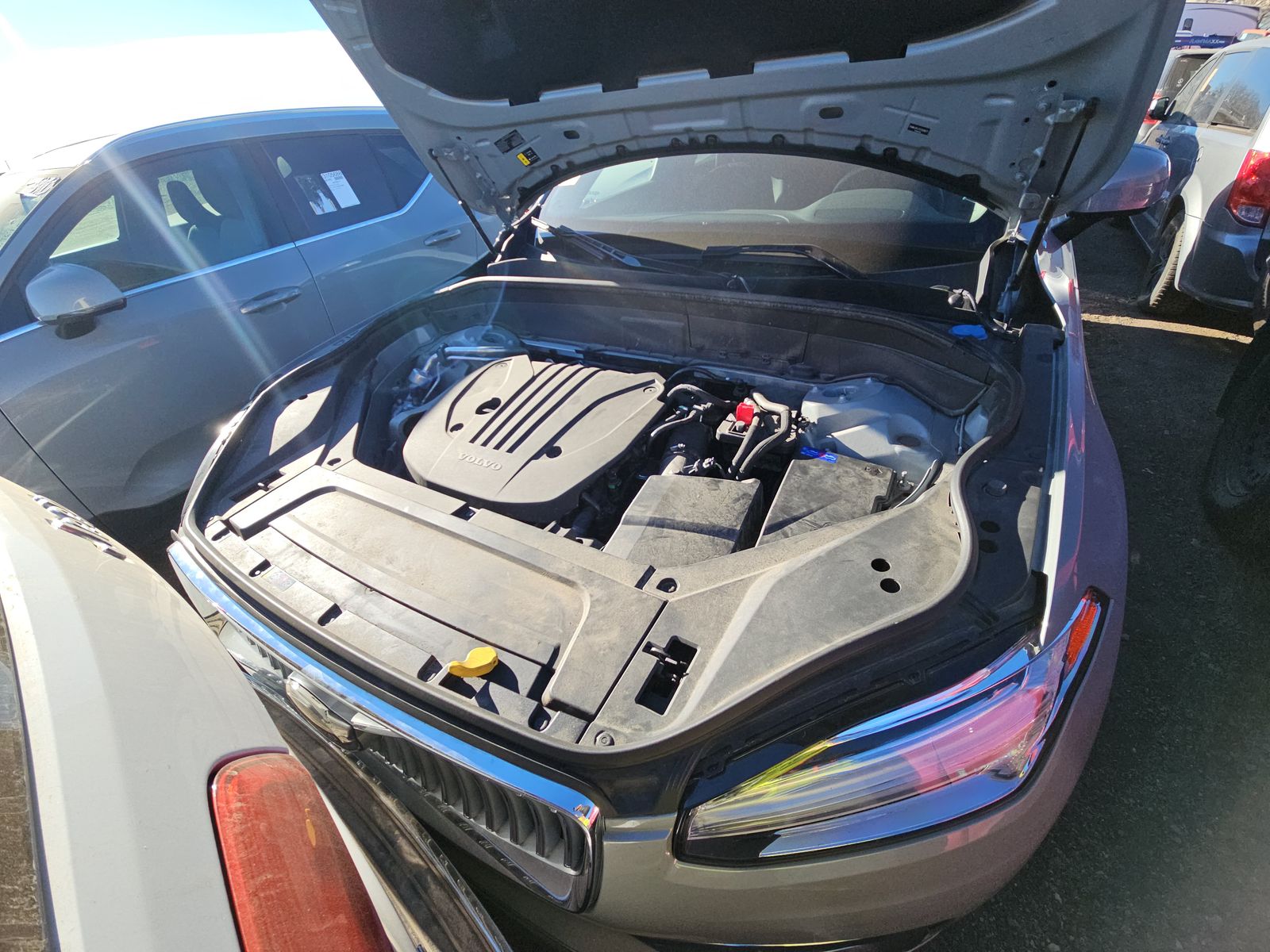 2025 Volvo XC90 B5 Core AWD