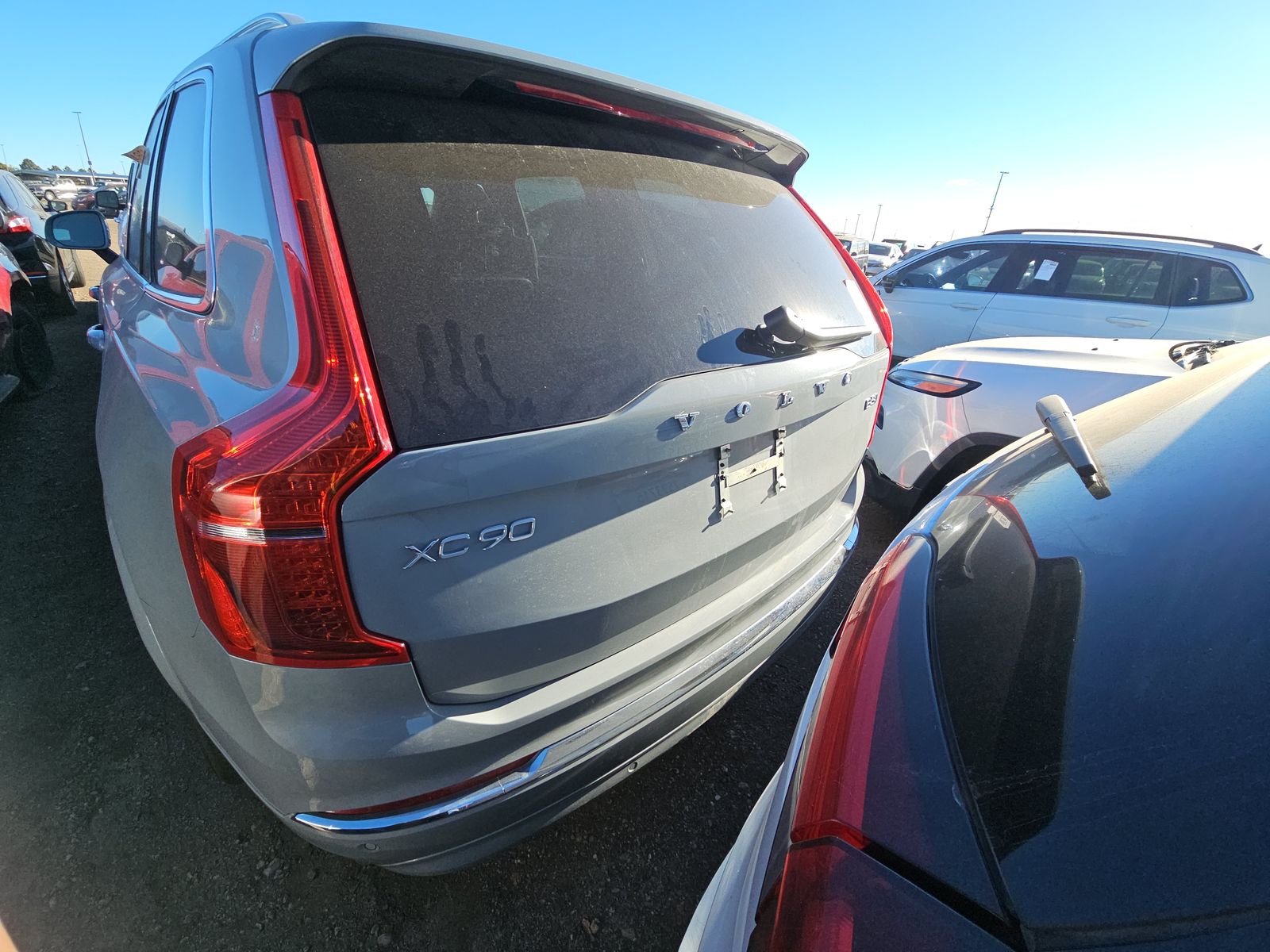 2025 Volvo XC90 B5 Core AWD