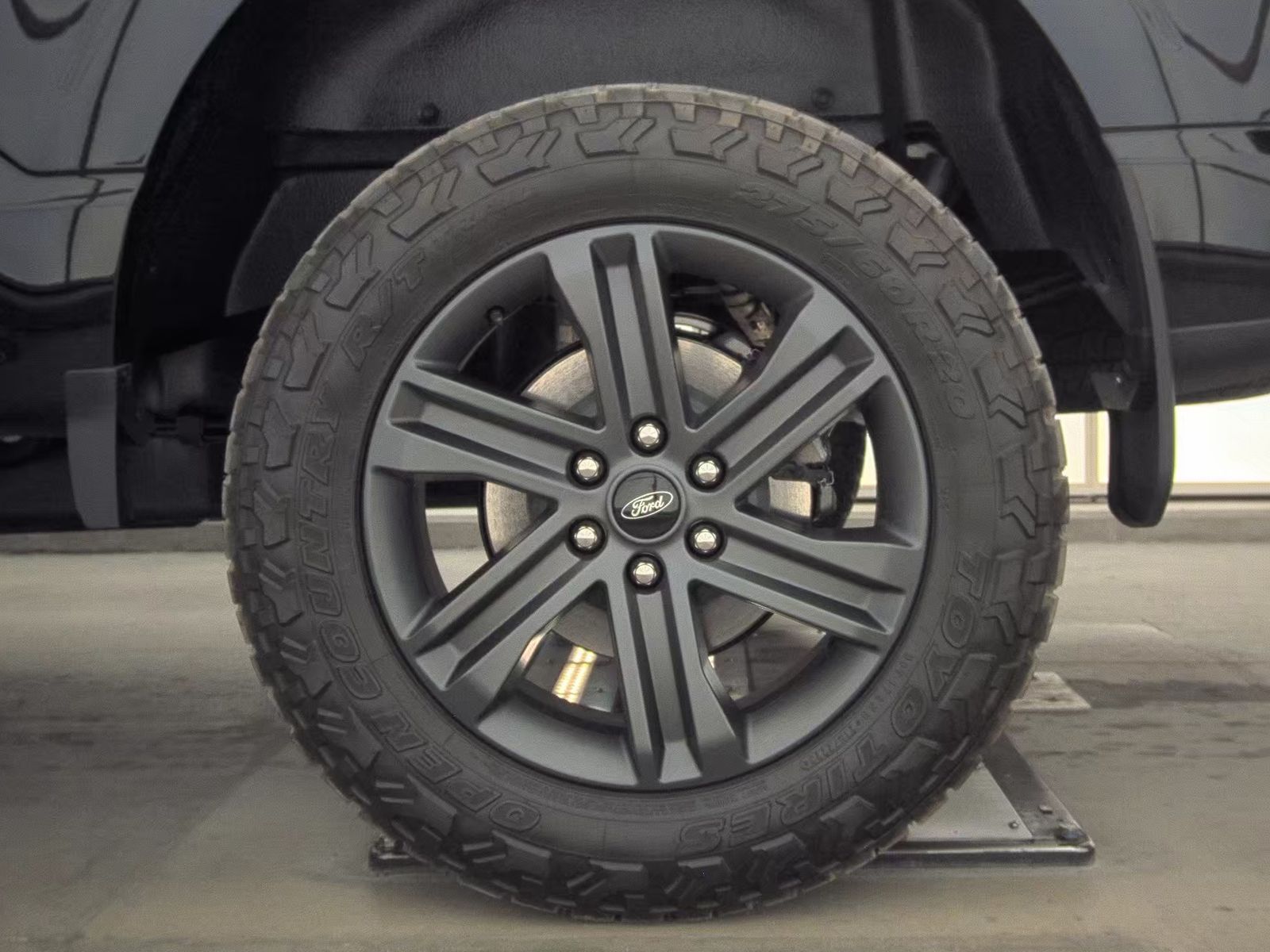 2023 Ford F-150 Hybrid XLT AWD