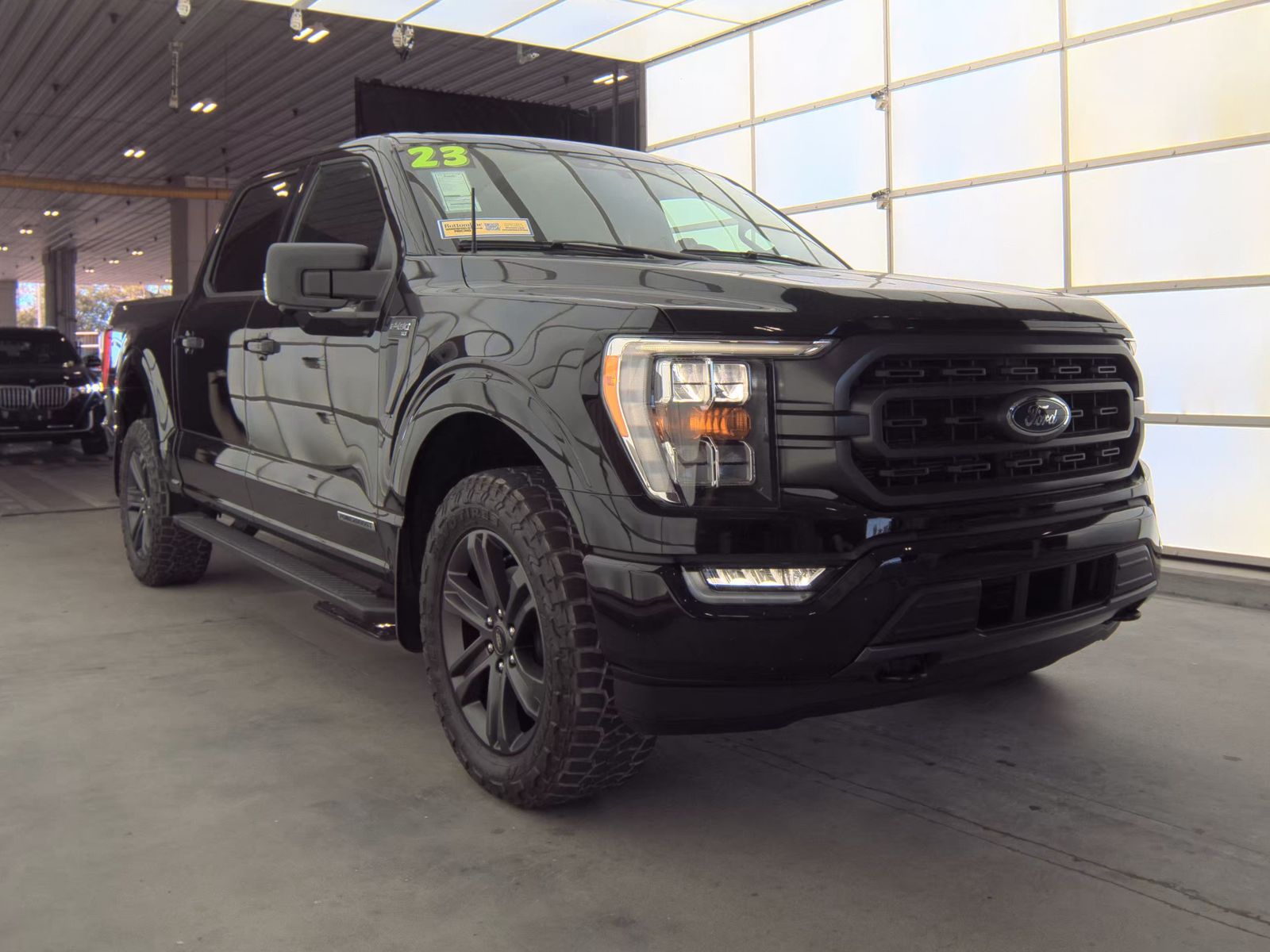 2023 Ford F-150 Hybrid XLT AWD
