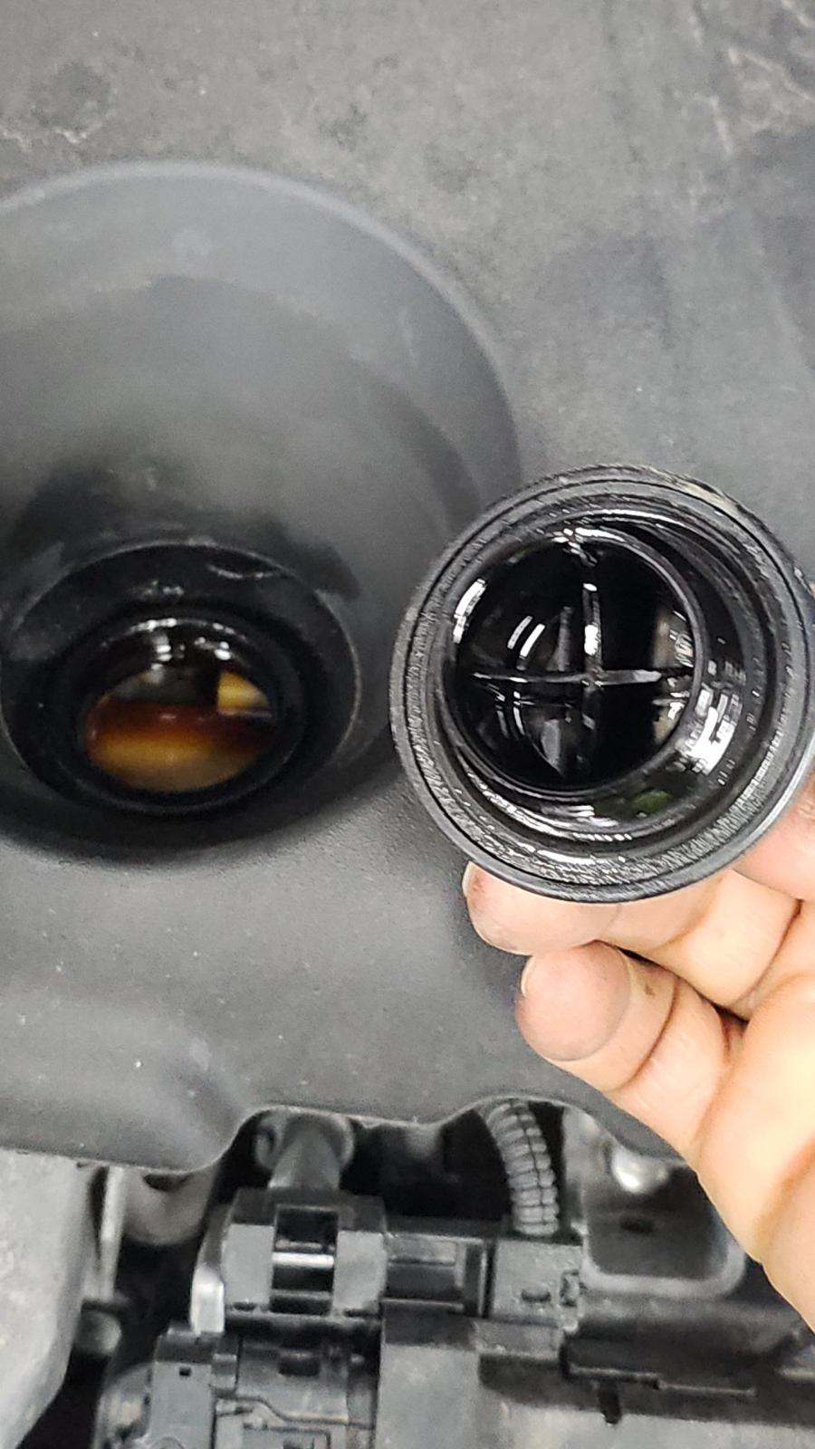 2024 Toyota Sienna LE FWD