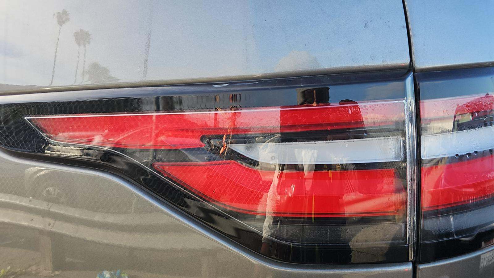 2020 Land Rover Discovery HSE Luxury AWD