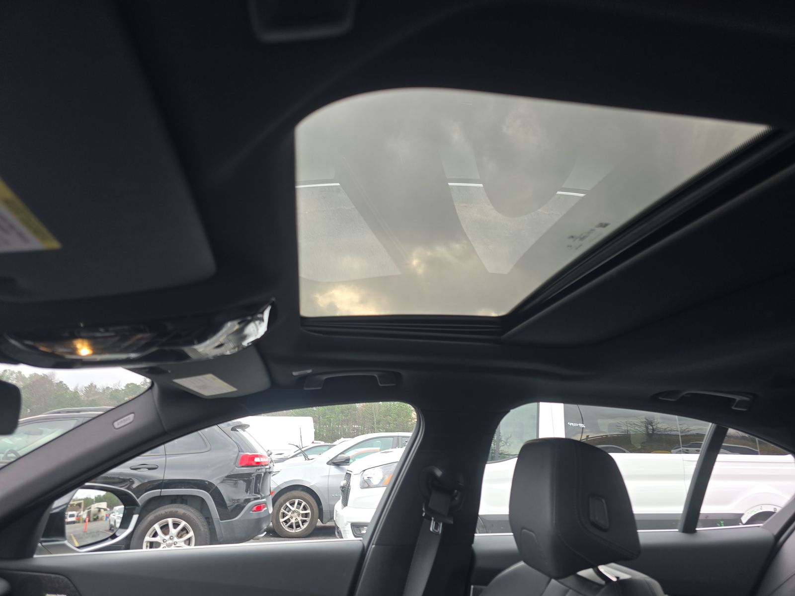 2025 BMW 5 Series 530i RWD