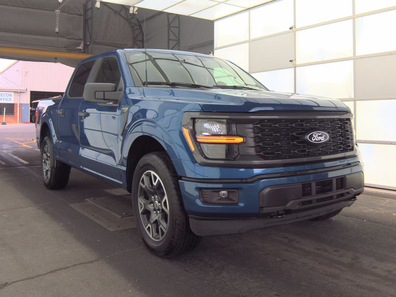 2024 Ford F-150 STX AWD