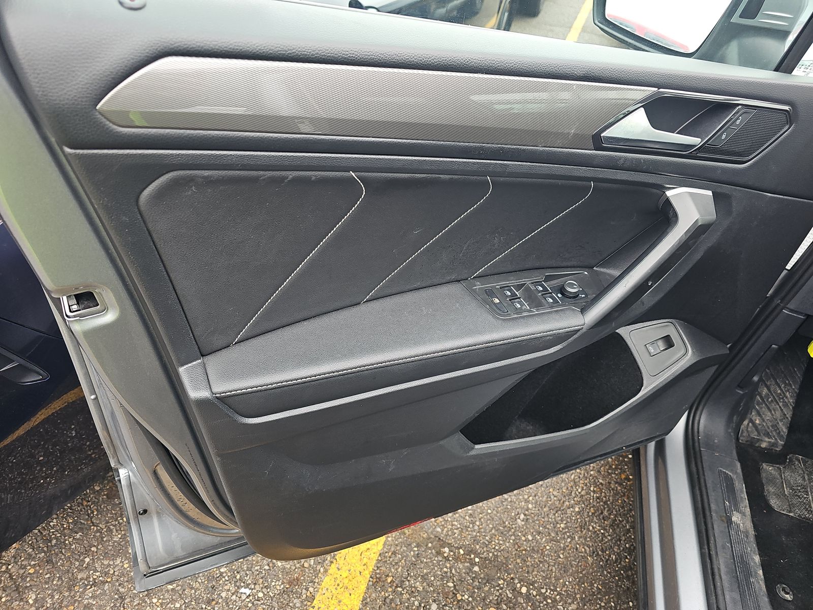 2024 Volkswagen Tiguan 2.0T Wolfsburg Edition FWD