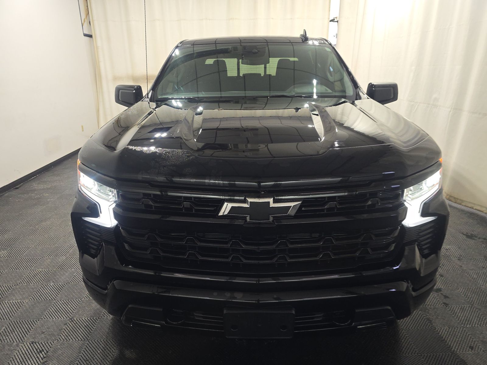 2025 Chevrolet Silverado 1500 RST AWD