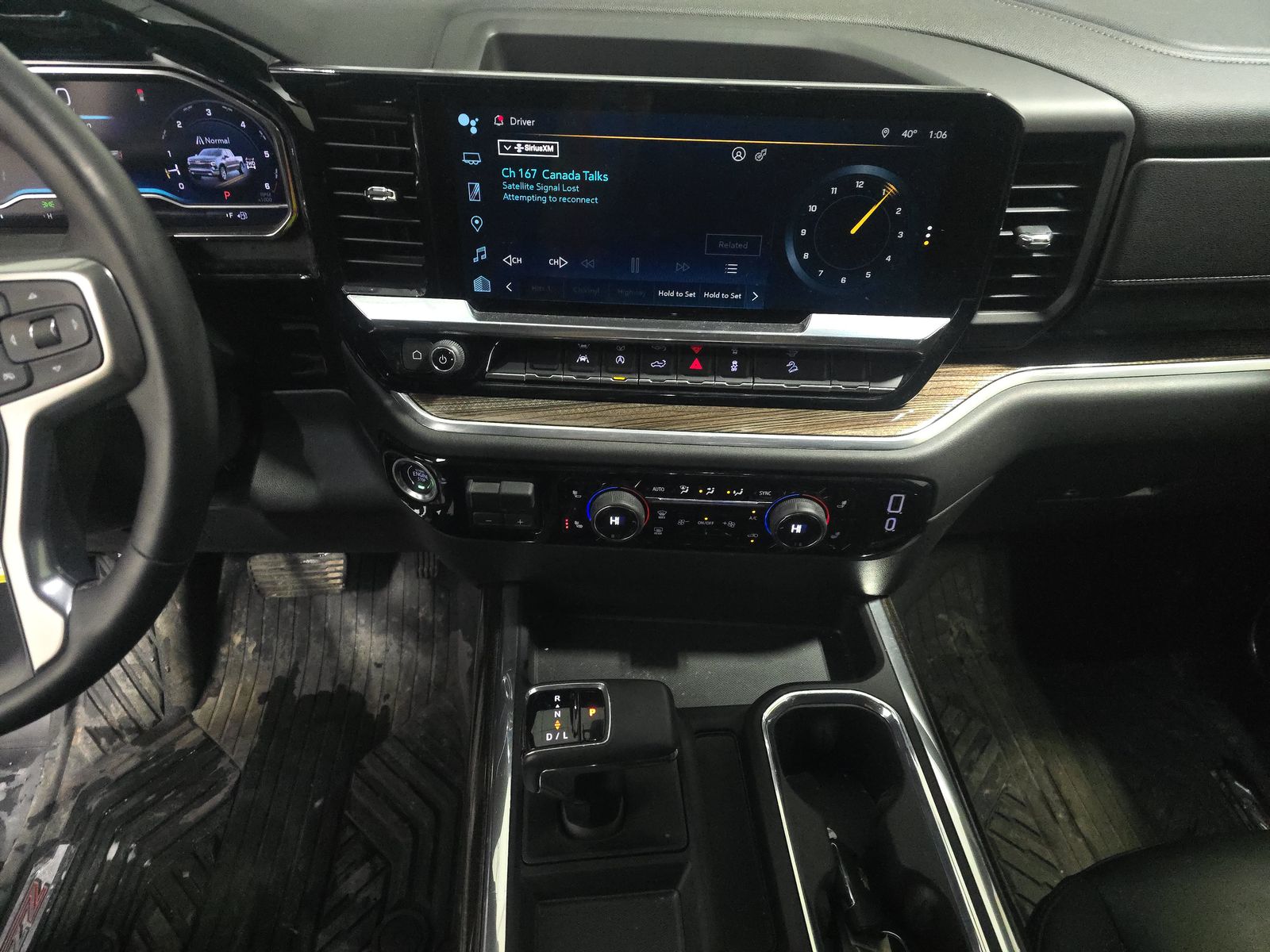 2025 Chevrolet Silverado 1500 RST AWD