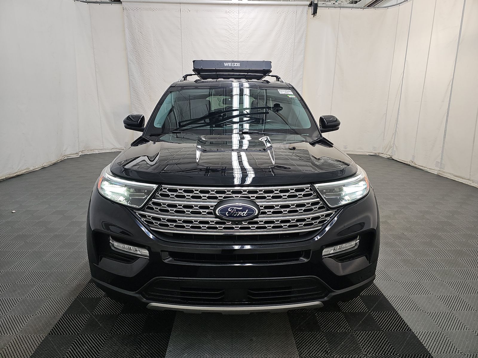 FORD EXPLORER - 3