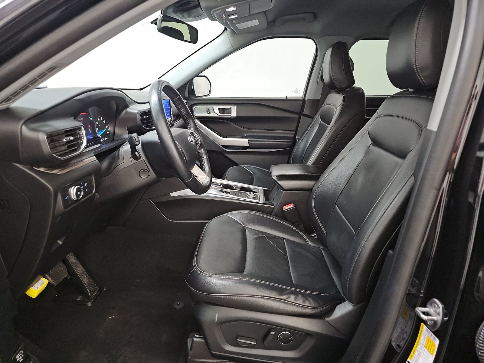 FORD EXPLORER - 8