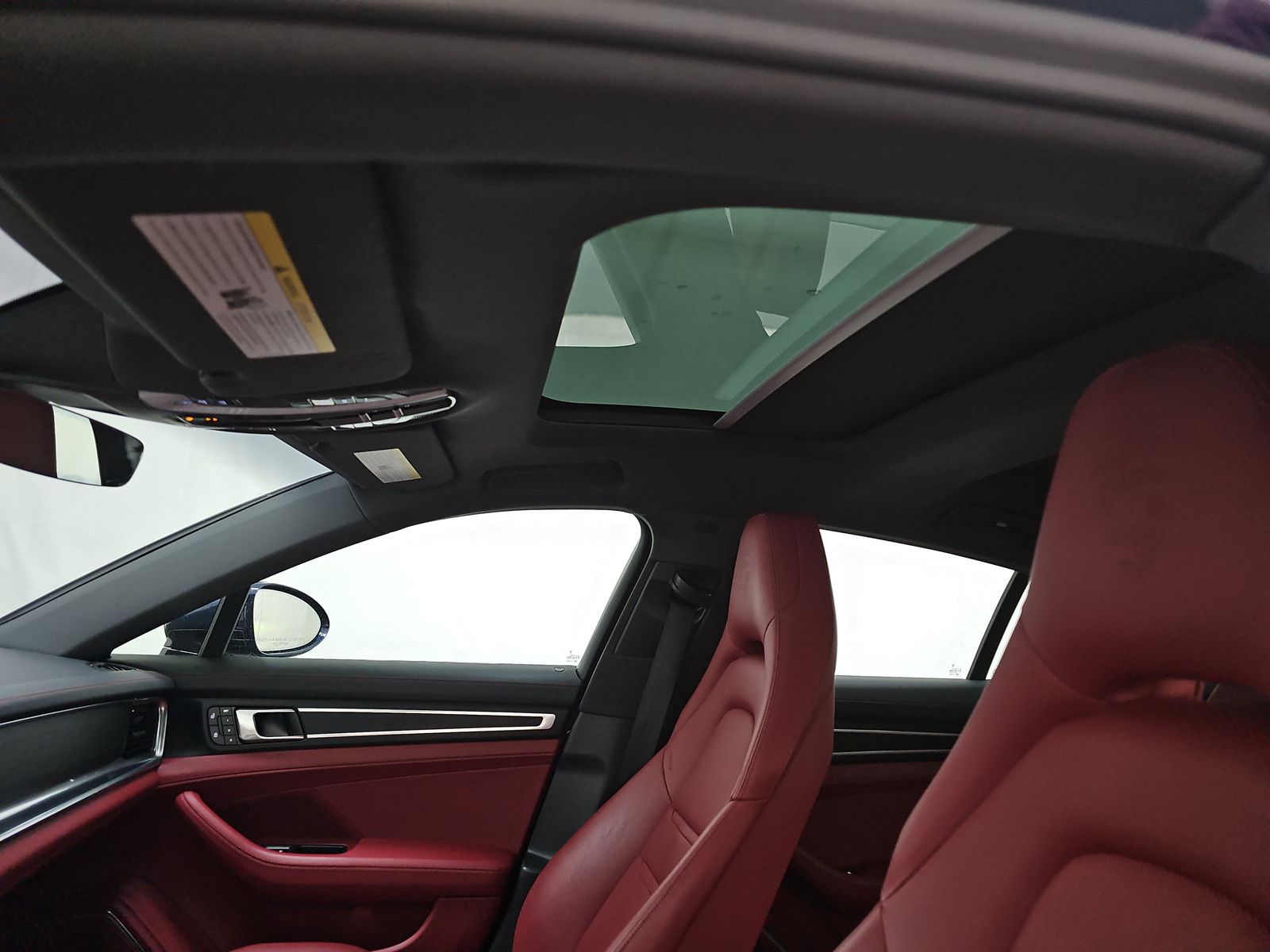 2023 Porsche Panamera 4 Platinum Edition AWD