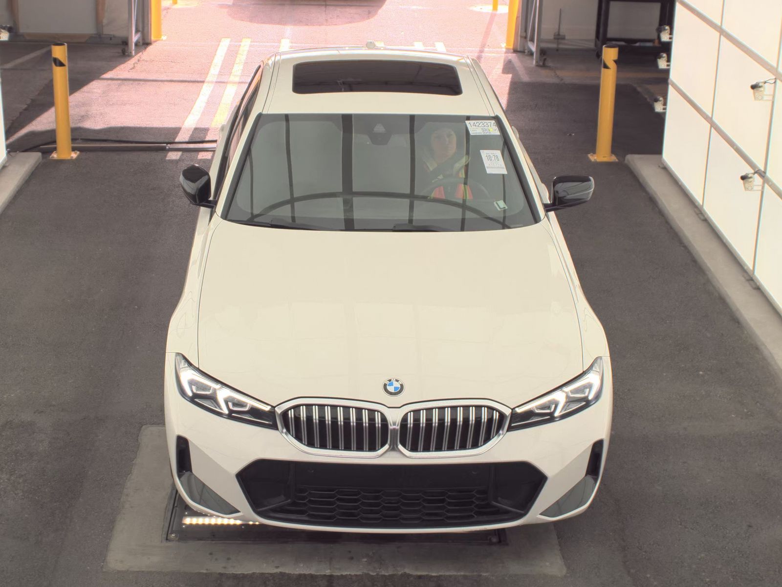 2025 BMW 3 Series 330i xDrive AWD