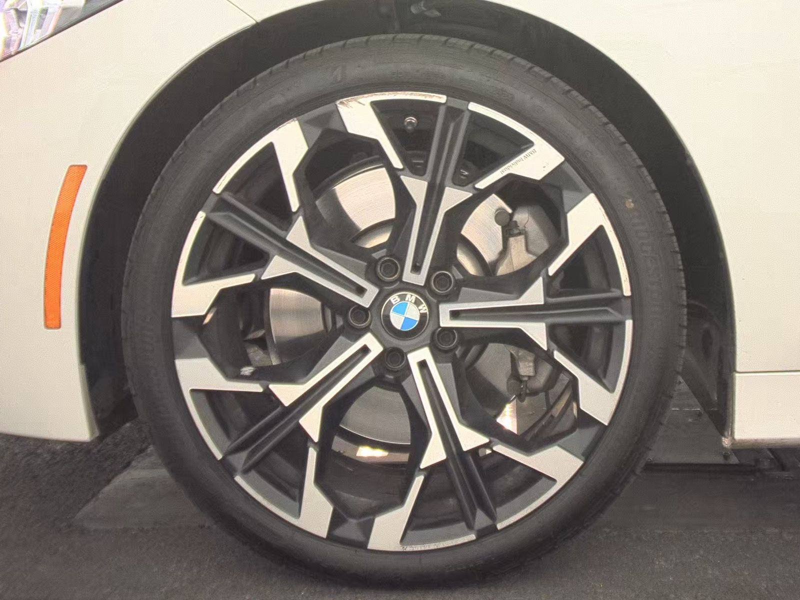 2025 BMW 3 Series 330i xDrive AWD