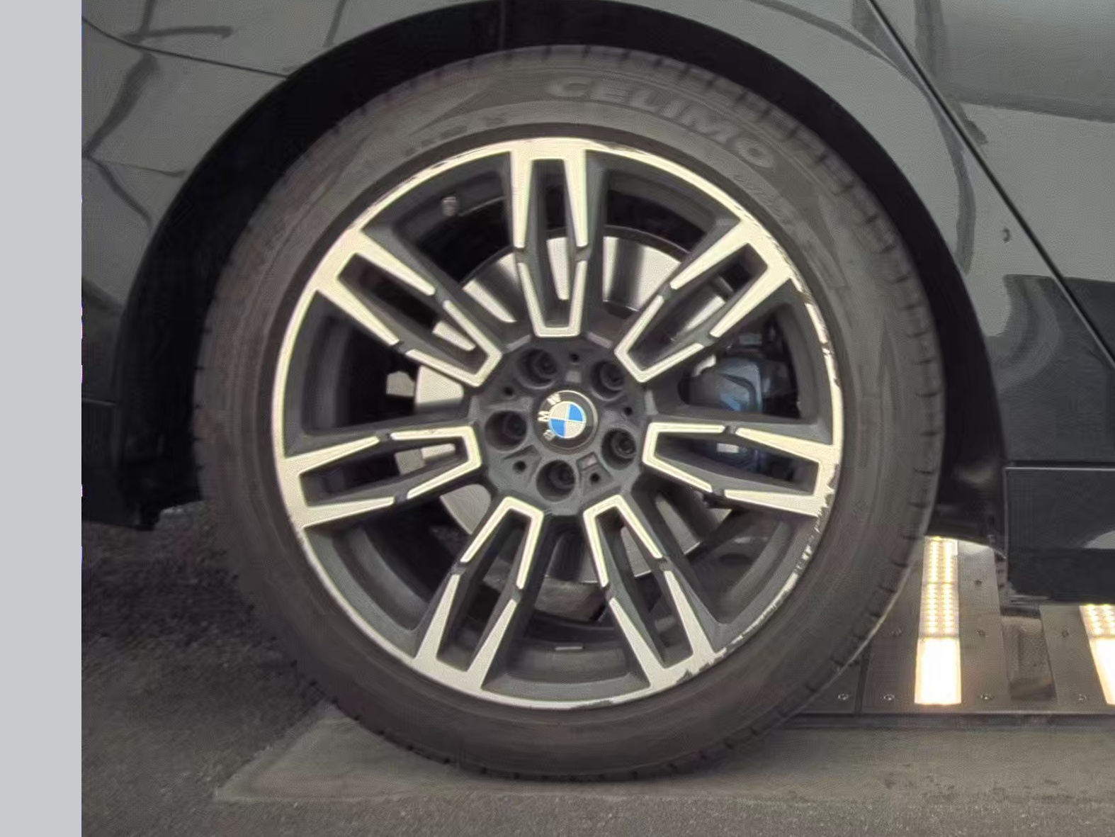 2026 BMW 5 Series 530i xDrive AWD