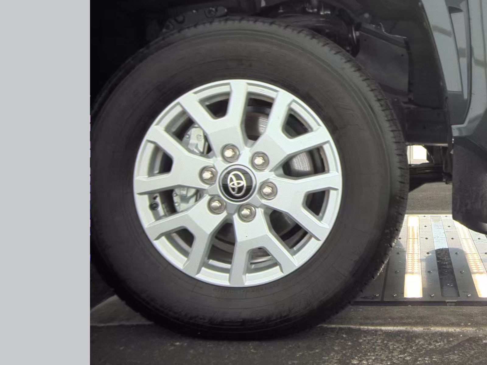 2025 Toyota Tacoma SR5 RWD