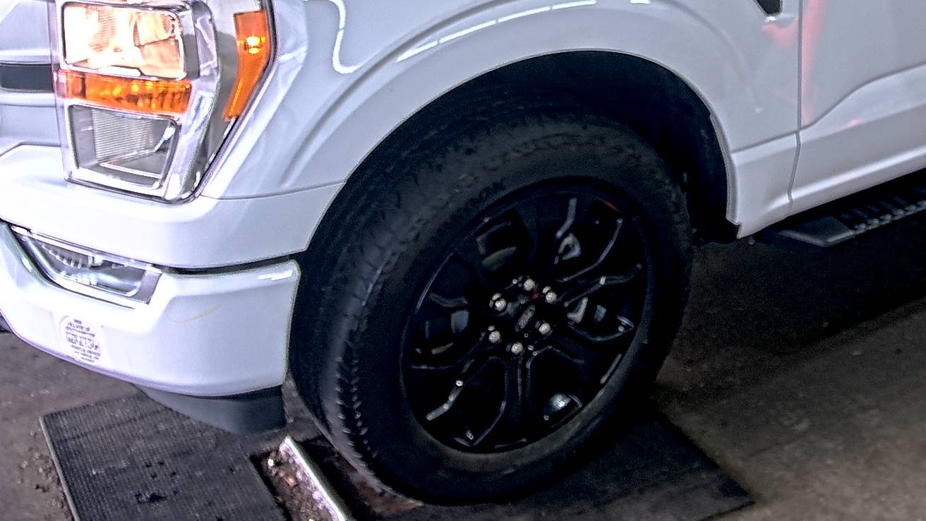 2022 Ford F-150 XL AWD