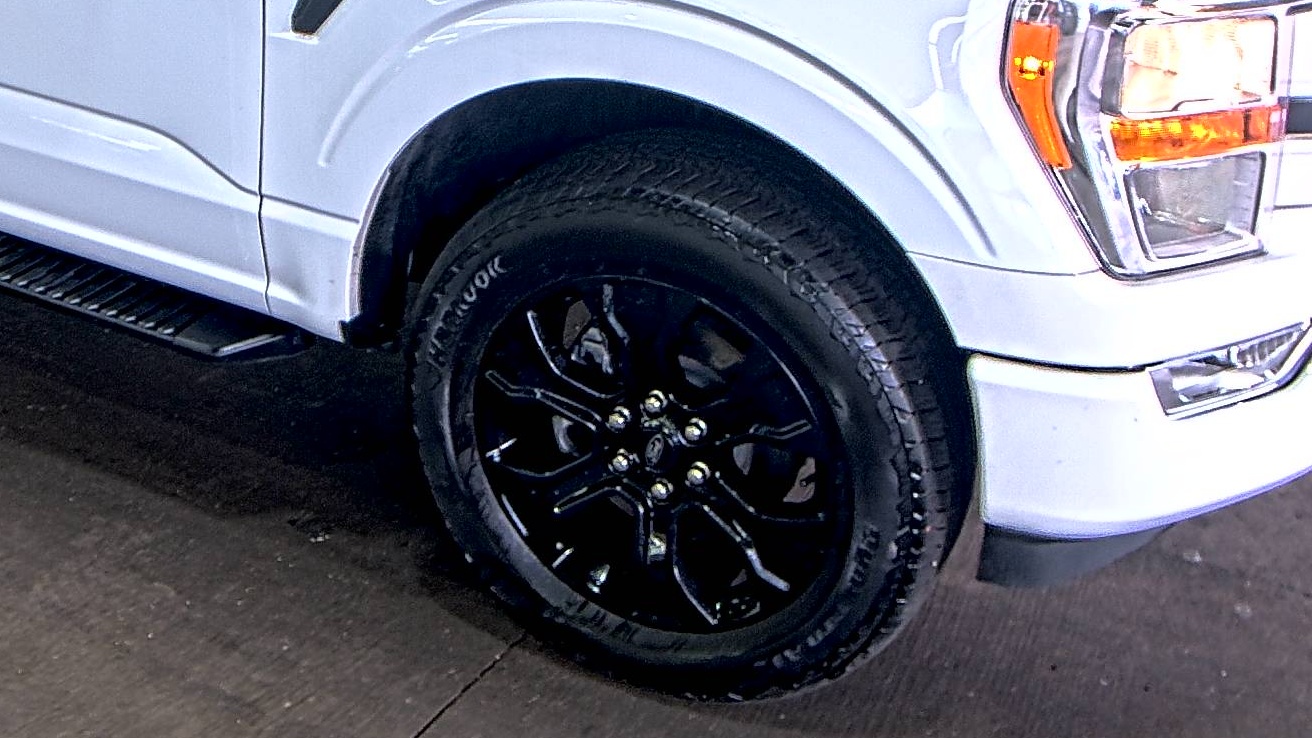 2022 Ford F-150 XL AWD