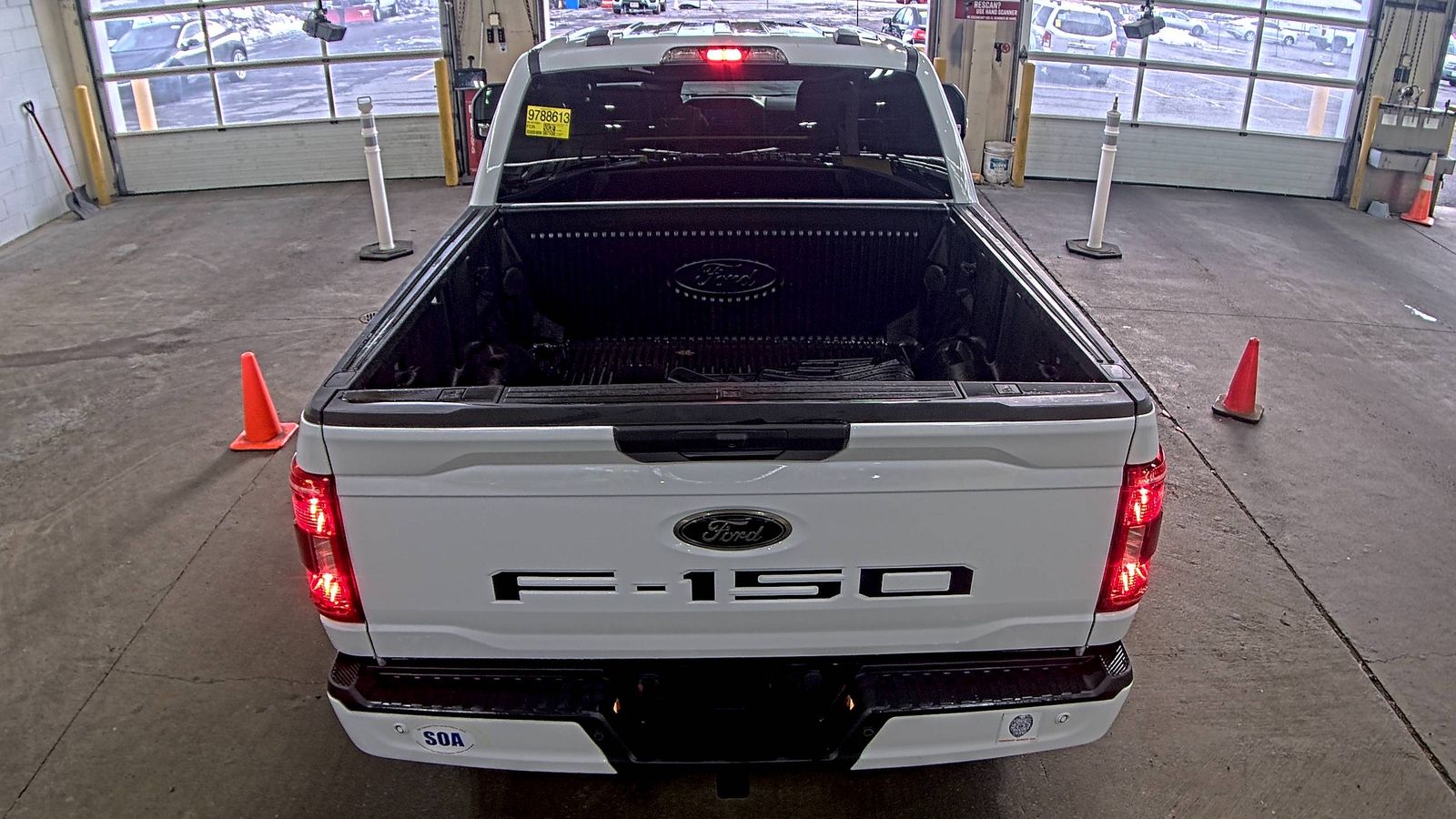 2022 Ford F-150 XL AWD
