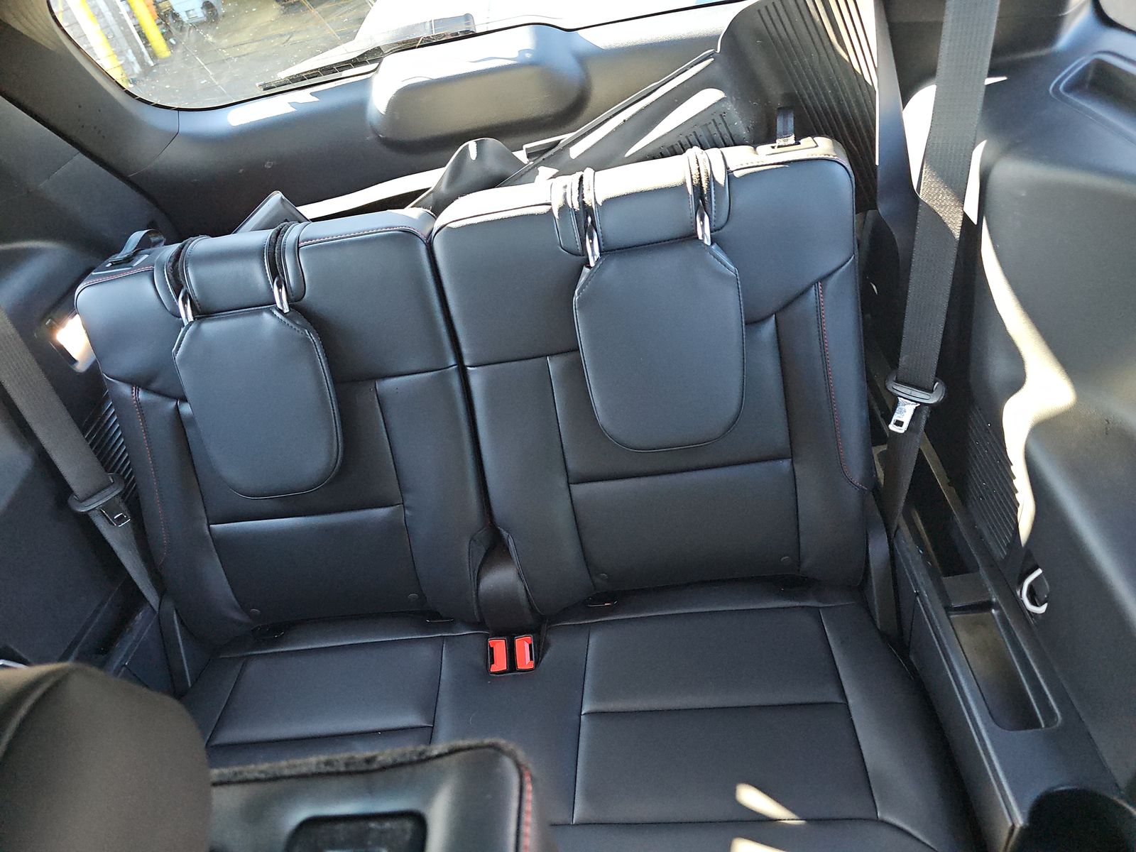 2025 Ford Explorer ST-Line AWD