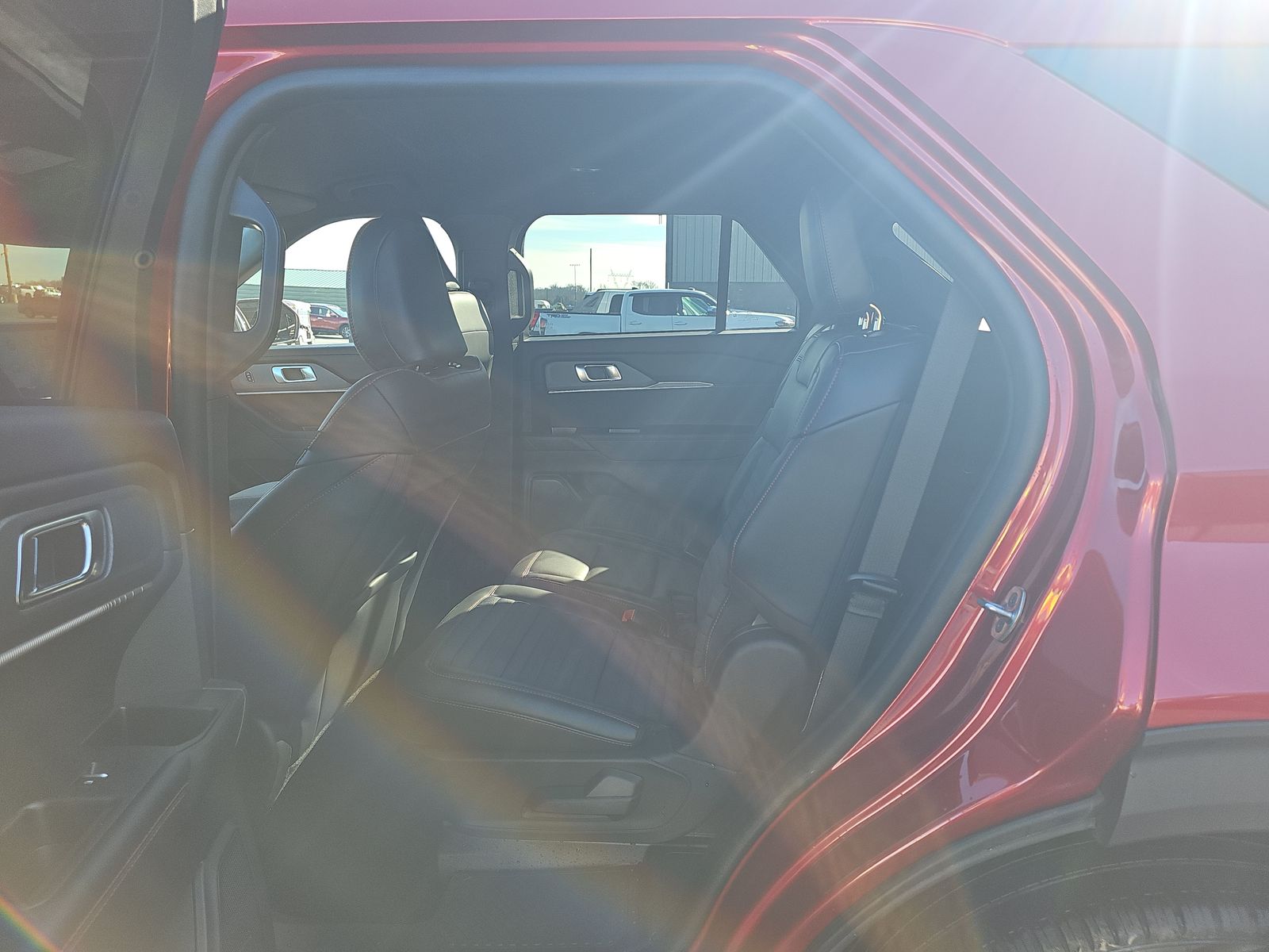 2025 Ford Explorer ST-Line AWD