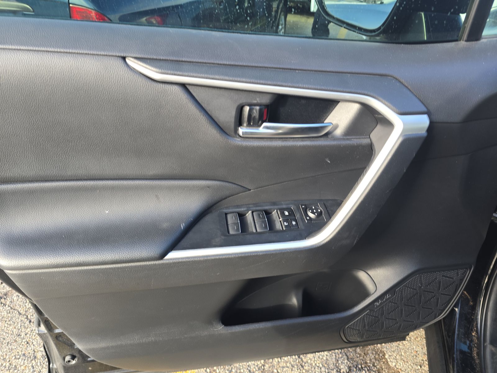 2024 Toyota RAV4 XLE FWD