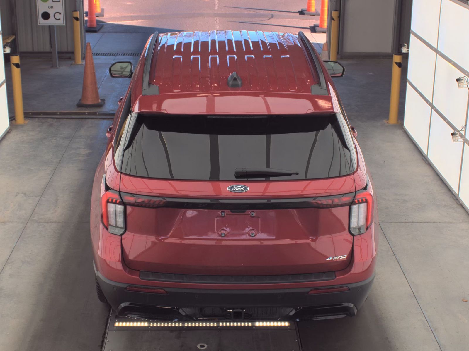 2025 Ford Explorer ST-Line AWD