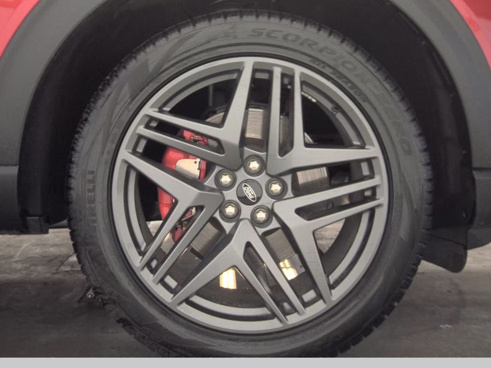 2025 Ford Explorer ST-Line AWD