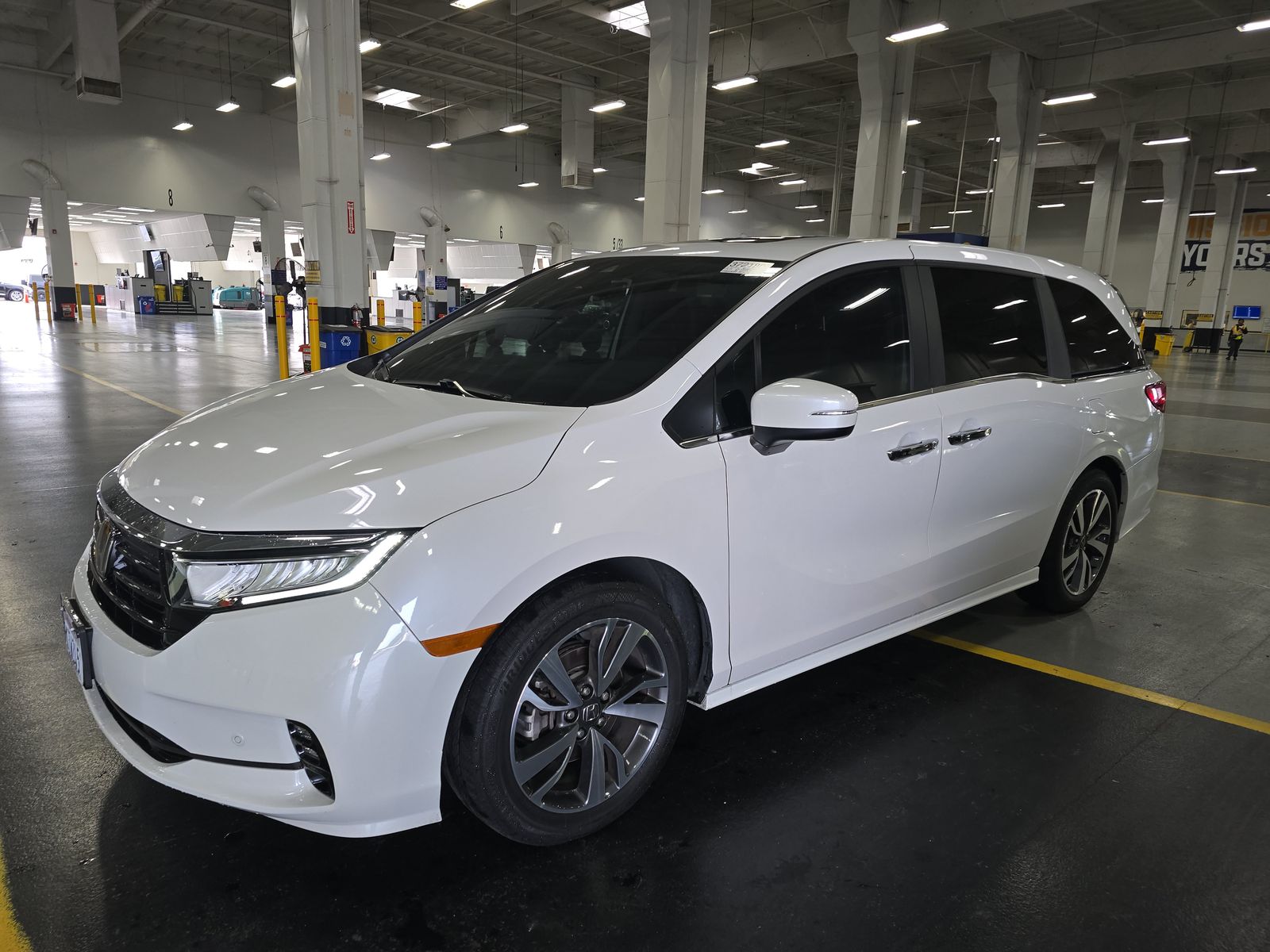 2024 Honda Odyssey Touring FWD