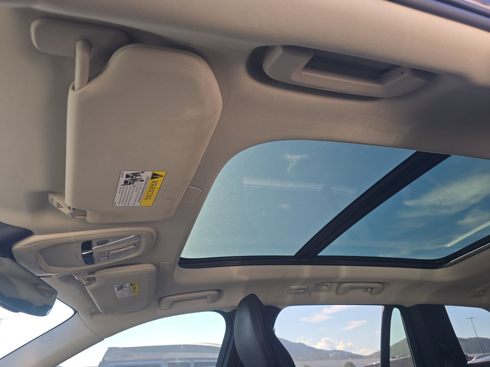 2025 Volvo XC90 B6 Plus AWD