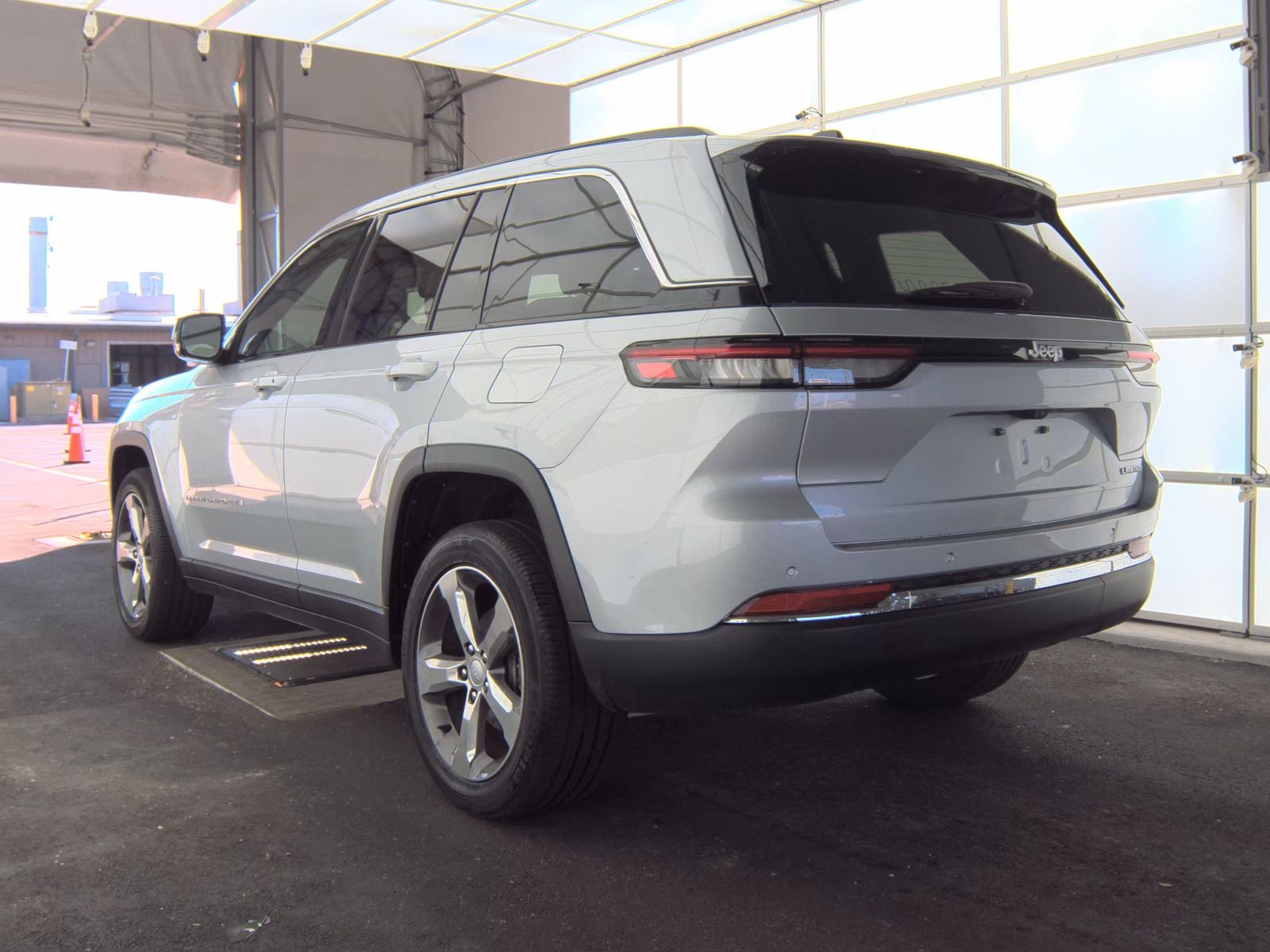 2024 Jeep Grand Cherokee Limited RWD