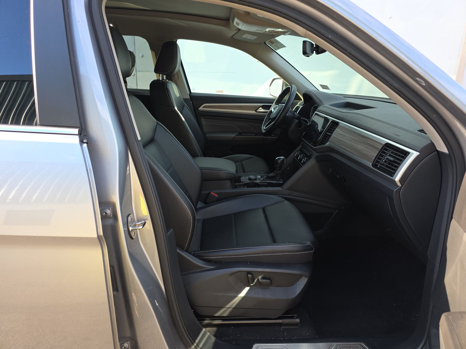 2023 Volkswagen Atlas 3.6L SEL AWD