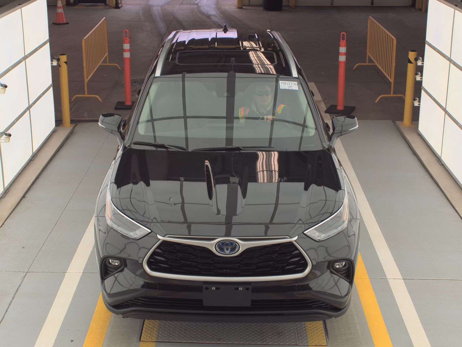 2023 Toyota Highlander Hybrid XLE AWD