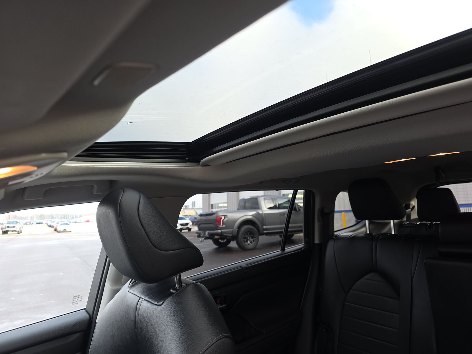 2023 Toyota Highlander Hybrid XLE AWD