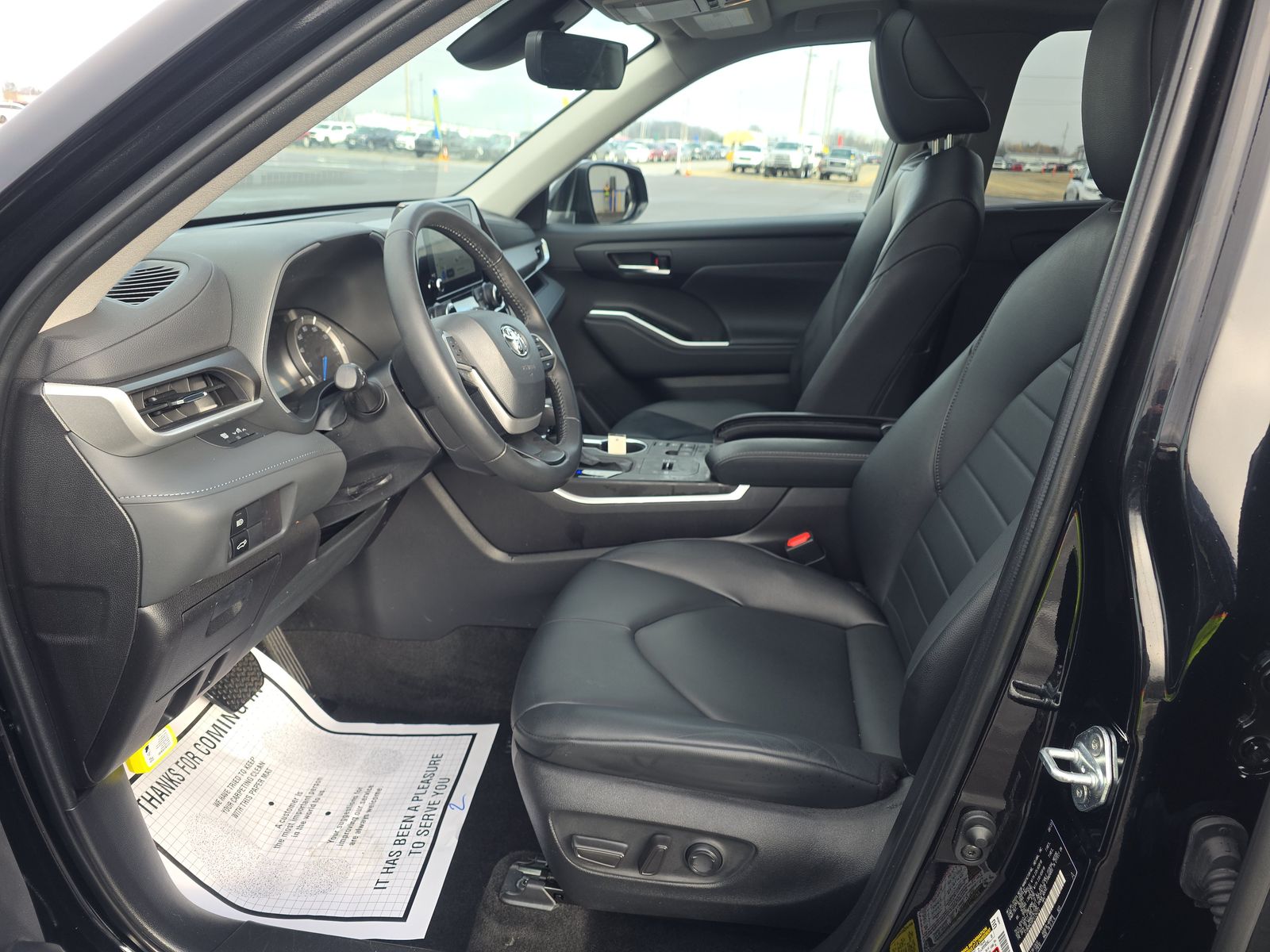 2023 Toyota Highlander Hybrid XLE AWD