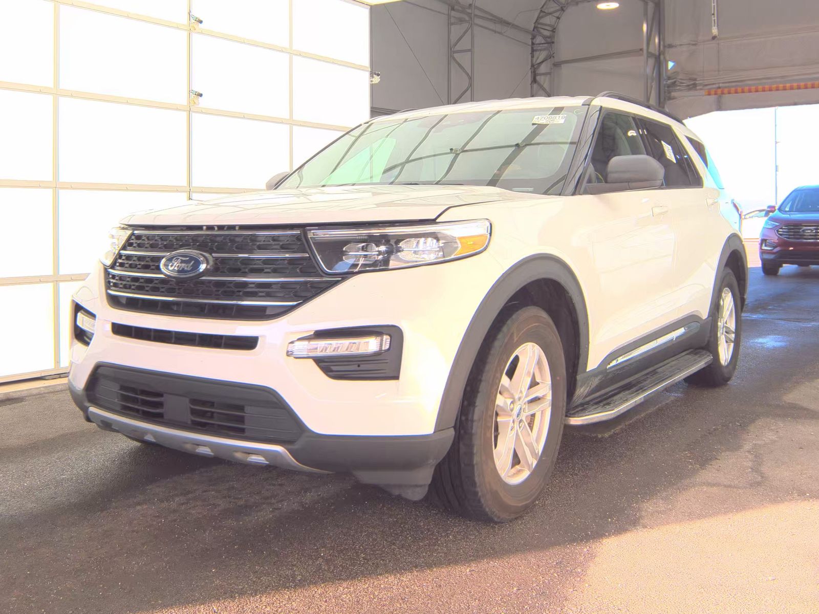 2023 Ford Explorer XLT AWD