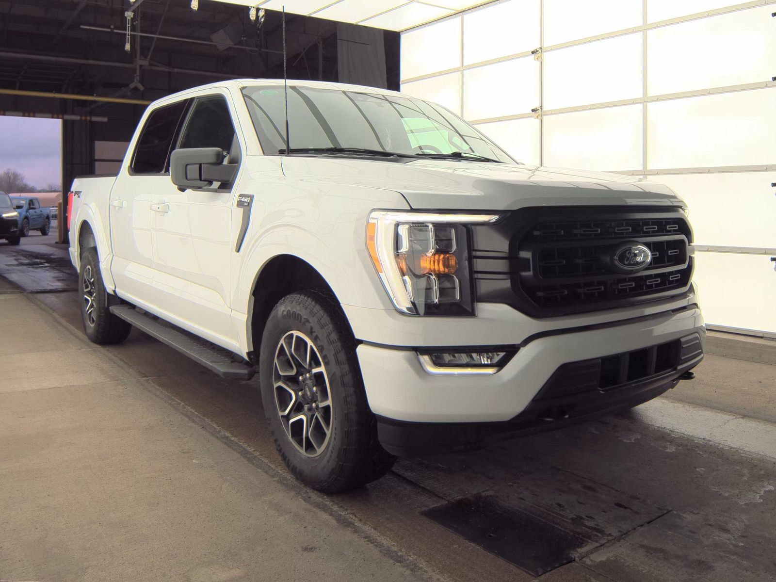 2023 Ford F-150 XLT AWD