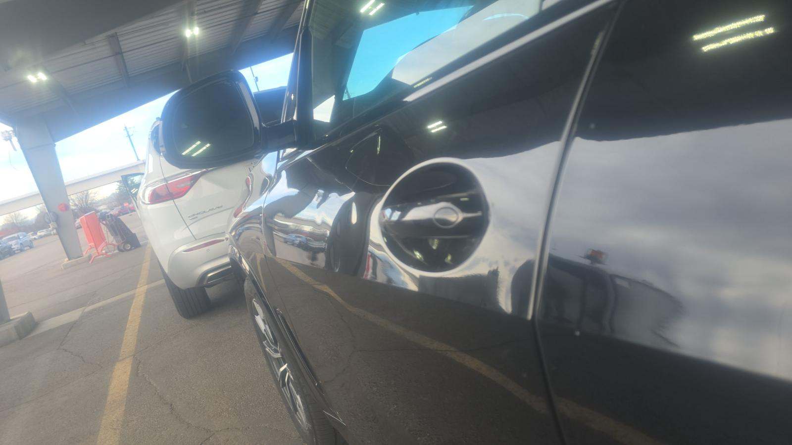 2023 BMW X5 M50i AWD