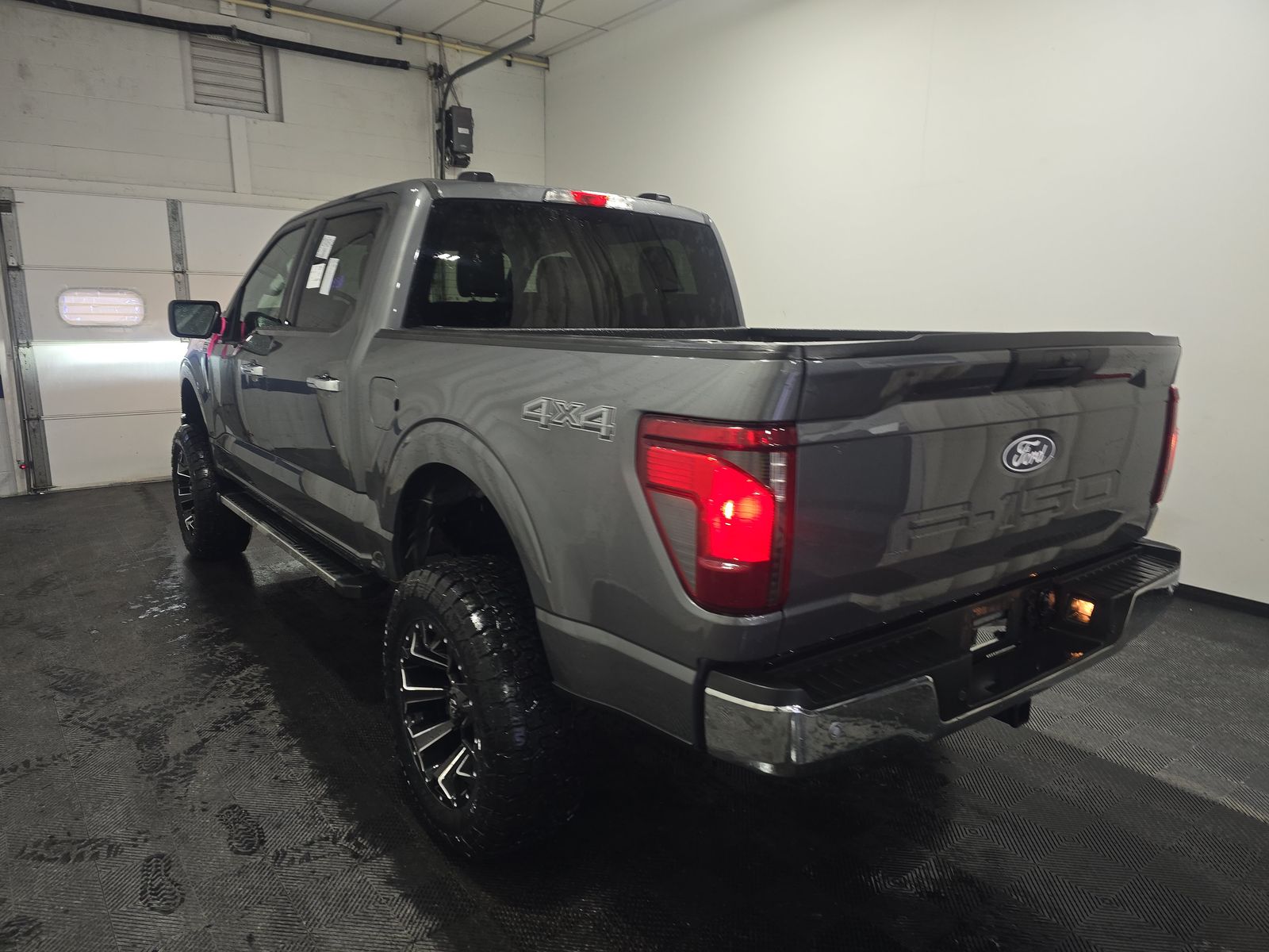 2025 Ford F-150 XLT AWD