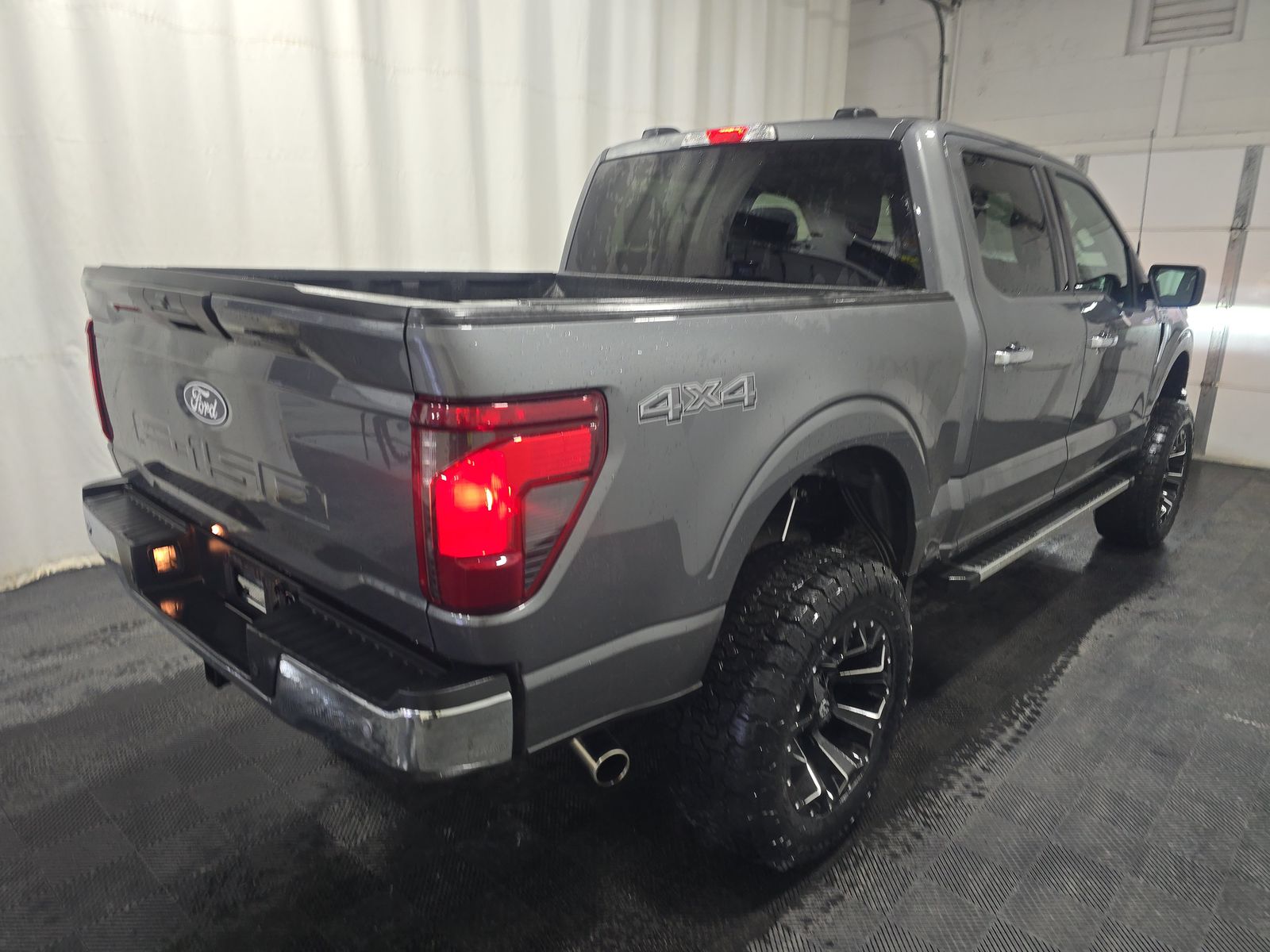 2025 Ford F-150 XLT AWD