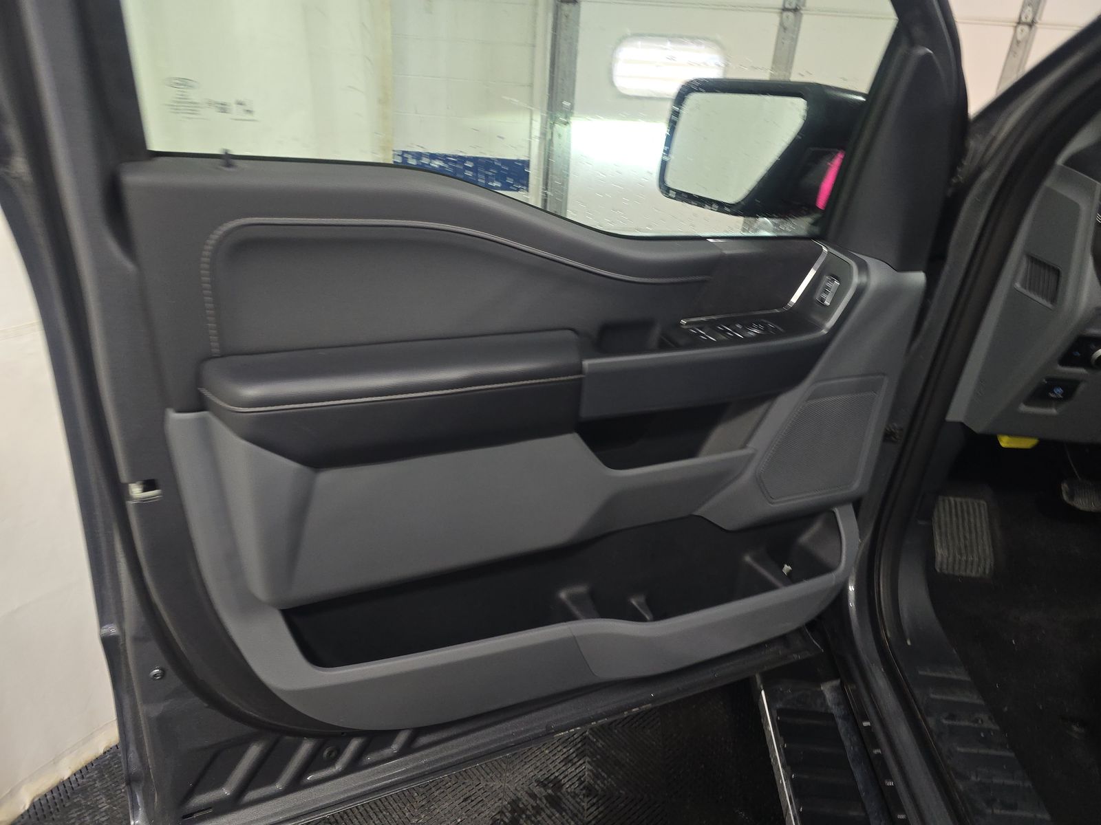 2025 Ford F-150 XLT AWD