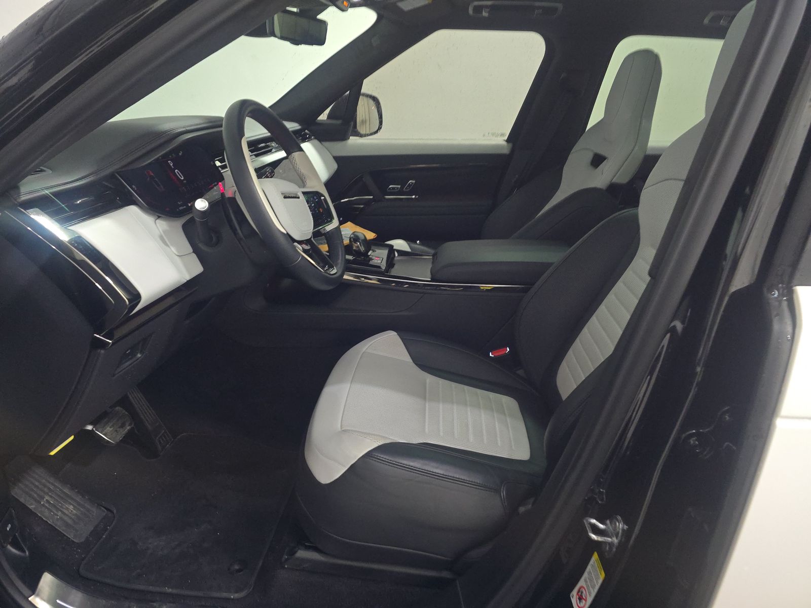 2024 Land Rover Range Rover Sport SV Edition One Obsidian Black AWD