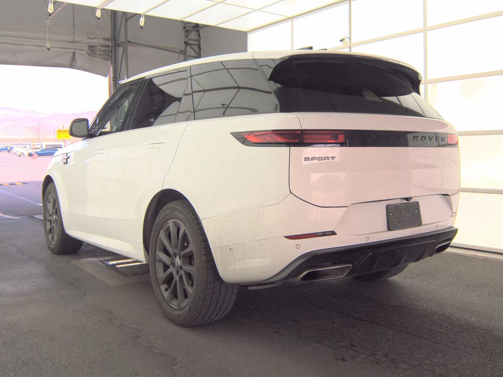 2024 Land Rover Range Rover Sport Dynamic SE AWD