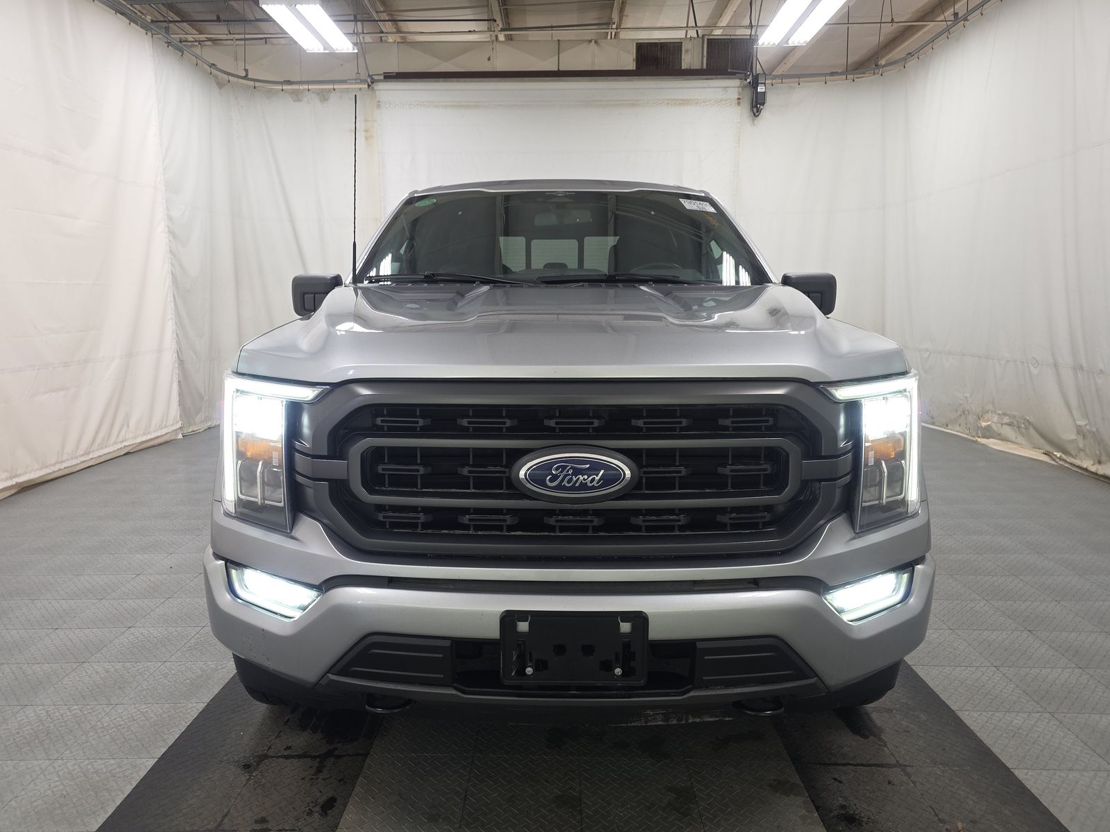 2023 Ford F-150 XLT AWD