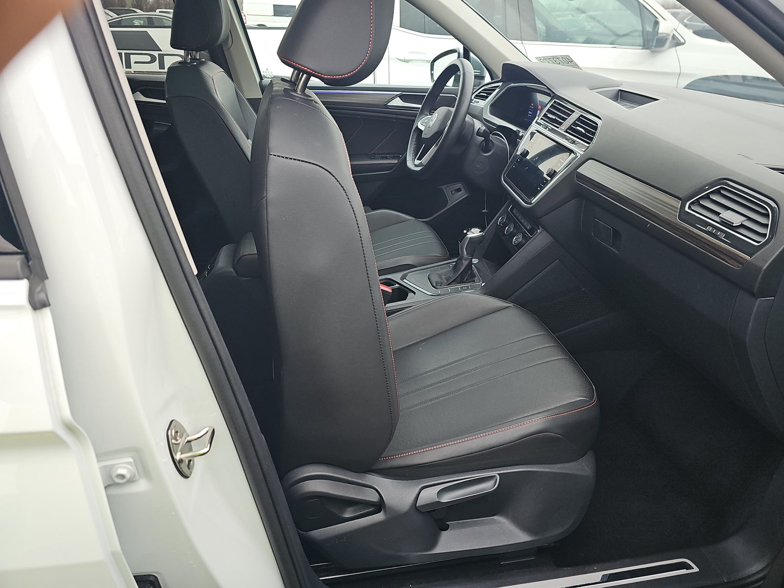 2024 Volkswagen Tiguan 2.0T Wolfsburg Edition FWD