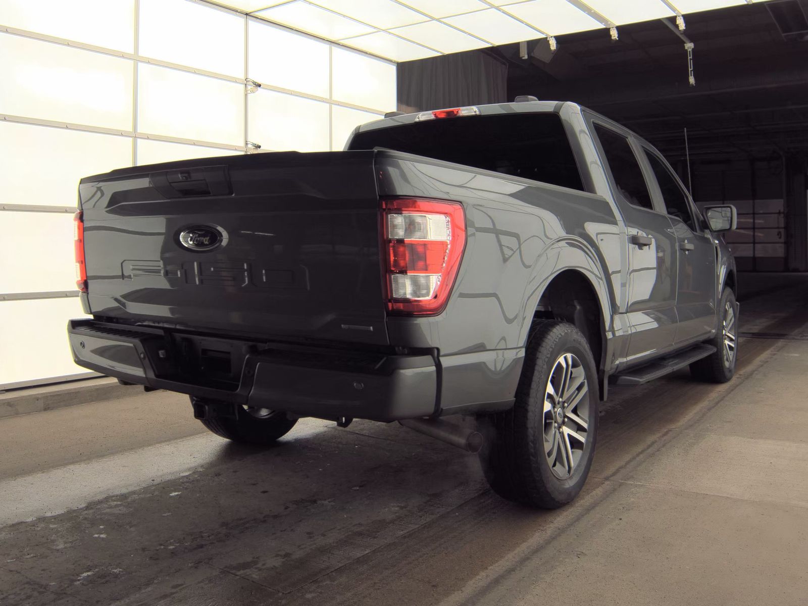 2022 Ford F-150 XL AWD