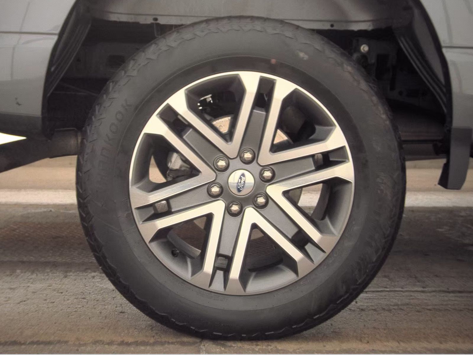 2022 Ford F-150 XL AWD