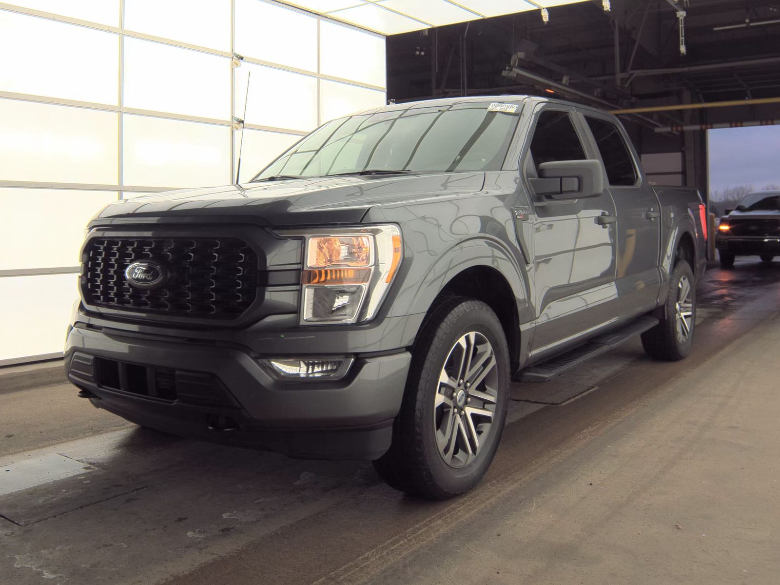 2022 Ford F-150 XL AWD